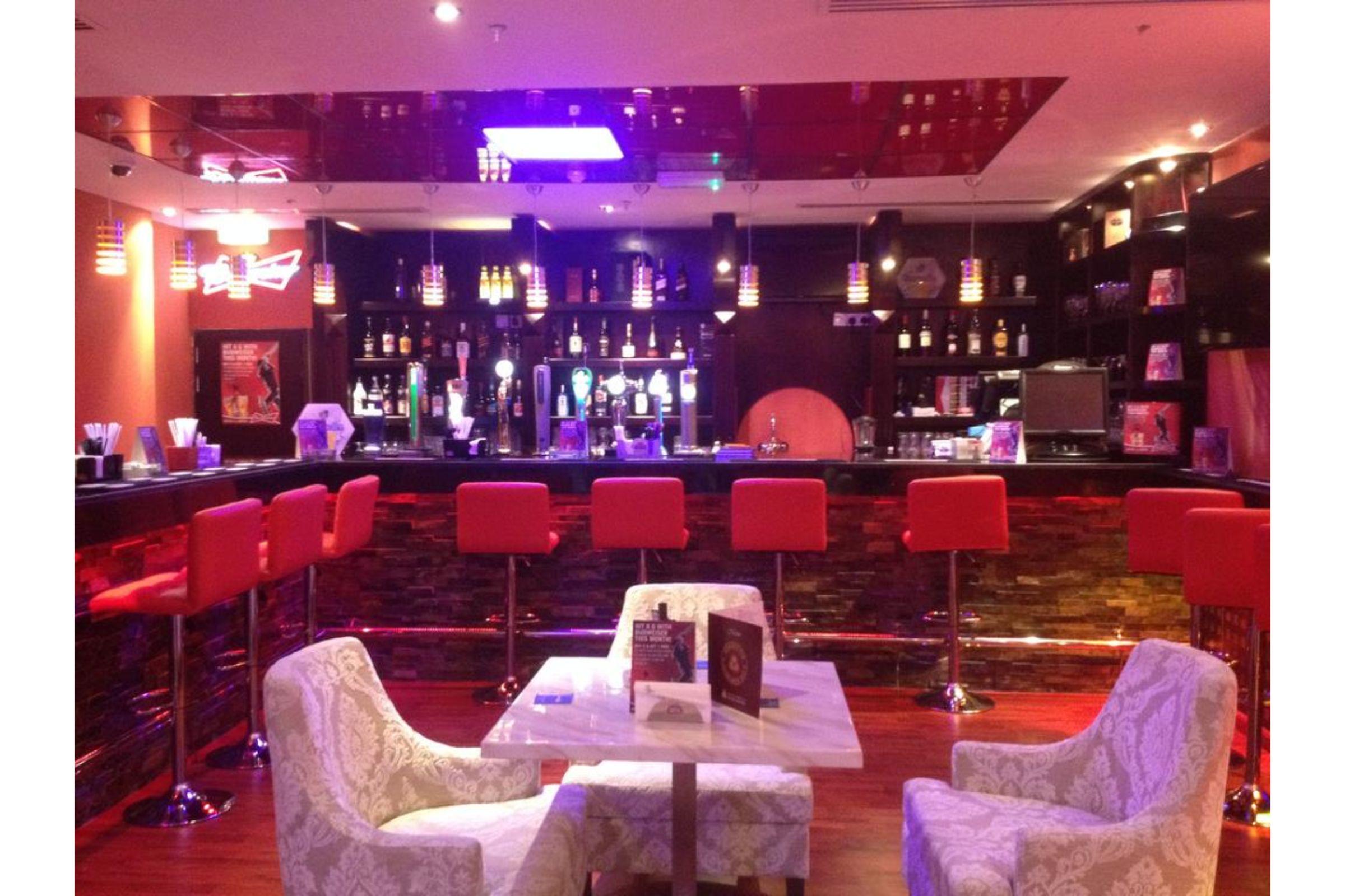 דובאי Orchid Vue Hotel מראה חיצוני תמונה